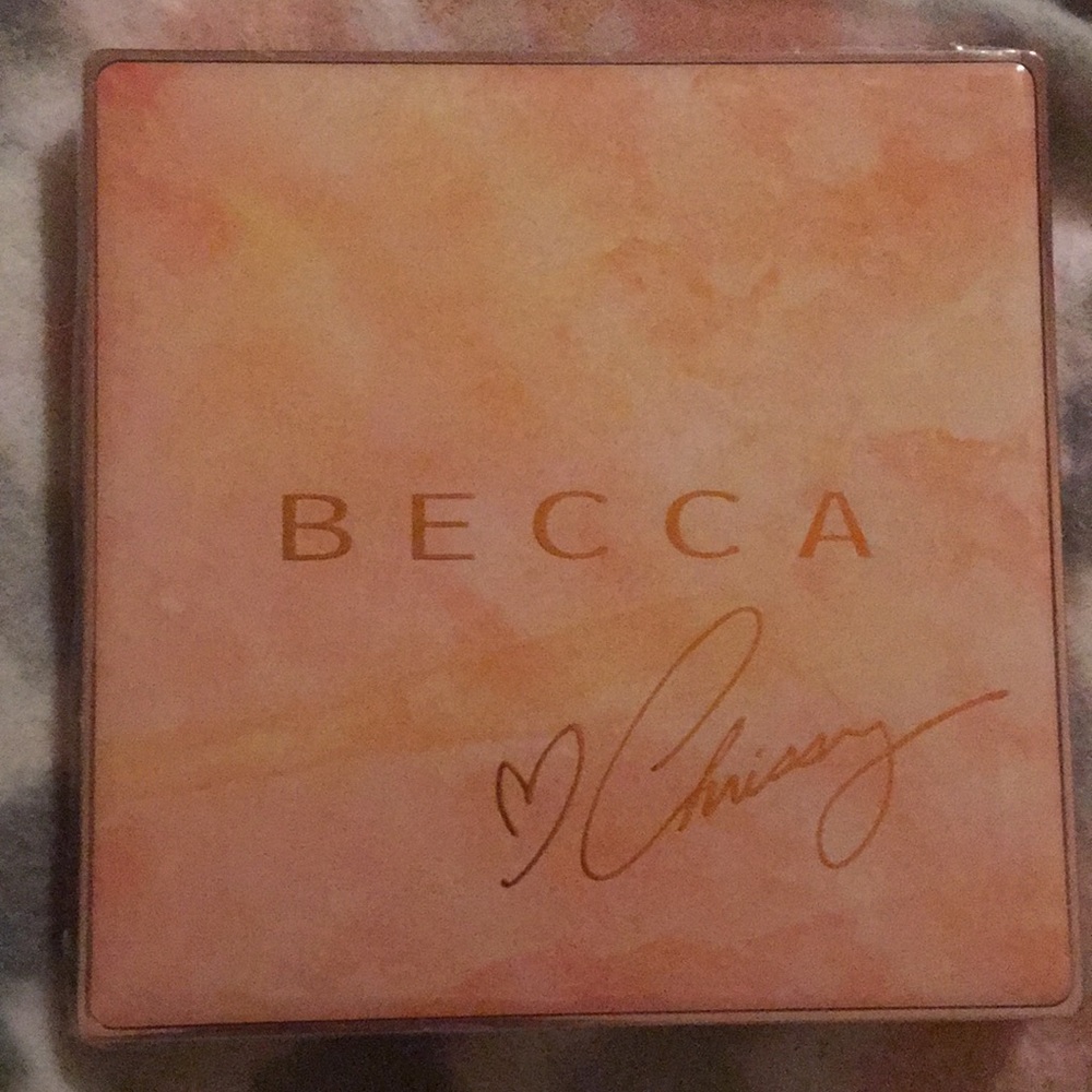 BECCA x Chrissy Glow Face Palette